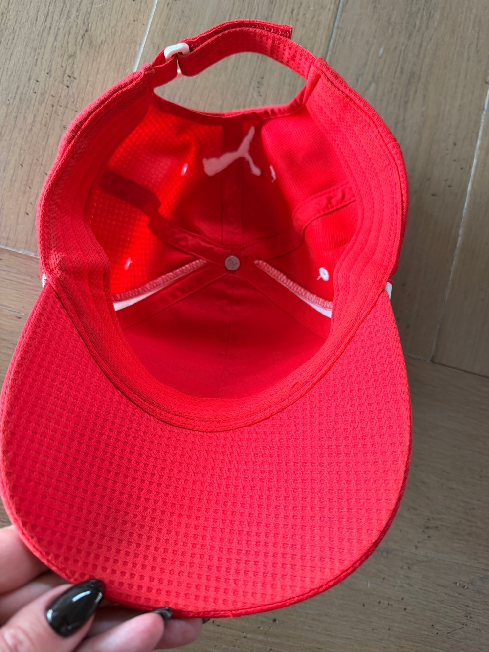 Ferrari Kids Cap 🏁🏎️ - Picture 3 of 4